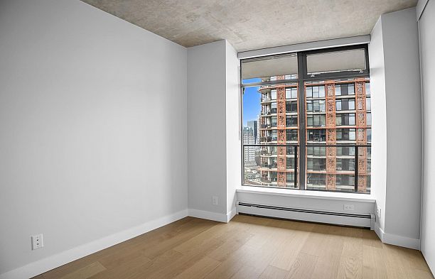 2808 108 W Cordova Street Downtown VW