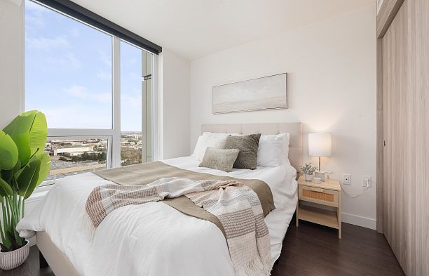 2105 433 SW Marine Drive Marpole