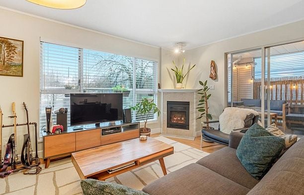 209 3480 Main Street Main