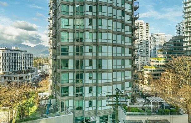502 1331 W Georgia Street Coal Harbour