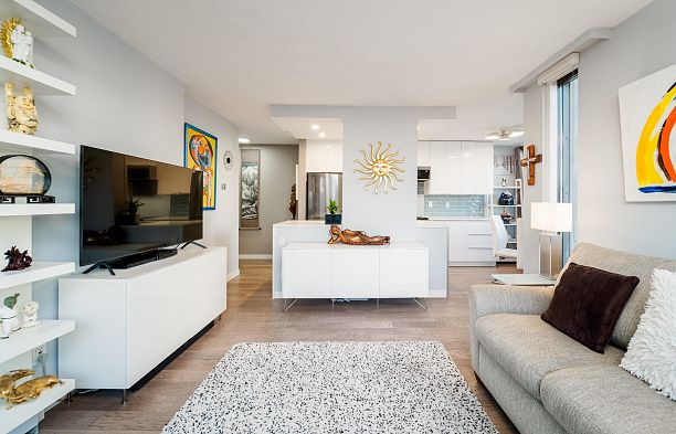 1501 1740 Comox Street West End VW