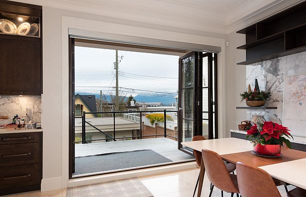 3739 W 24th Avenue Dunbar