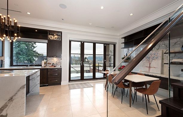 3739 W 24th Avenue Dunbar