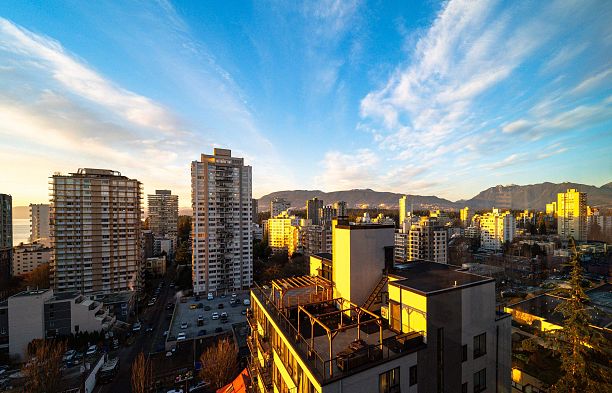 1501 1740 Comox Street West End VW