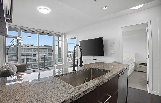 1405 168 W 1st Avenue False Creek