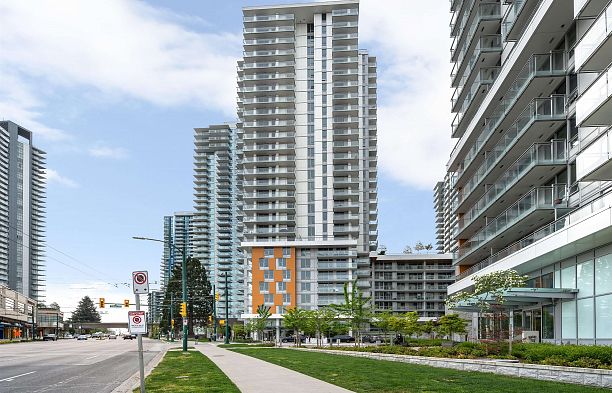 2105 433 SW Marine Drive Marpole