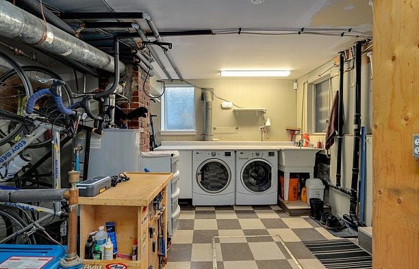 3480 Yukon Street Cambie