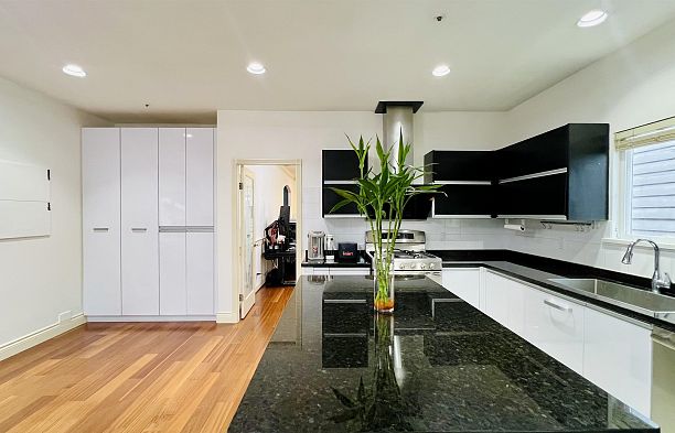 2813 W 21st Avenue Arbutus