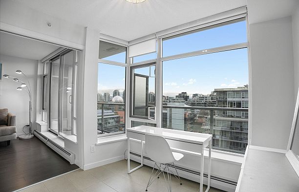 1405 168 W 1st Avenue False Creek