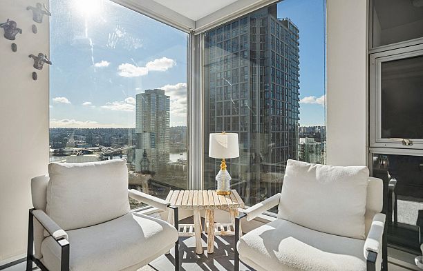 1903 989 Beatty Street Yaletown