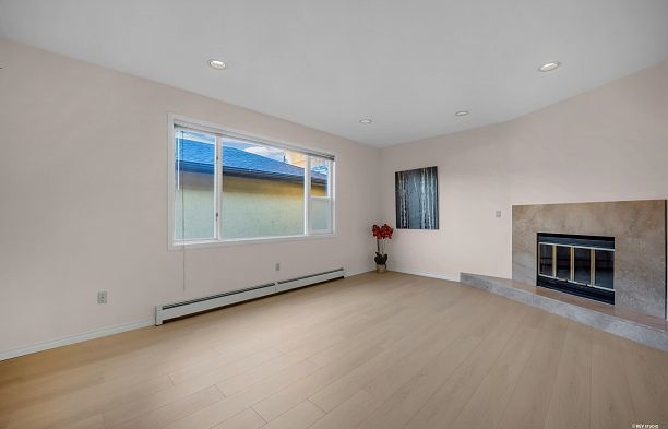 2445 W 19th Avenue Arbutus