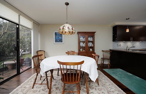 112 4101 Yew Street Quilchena