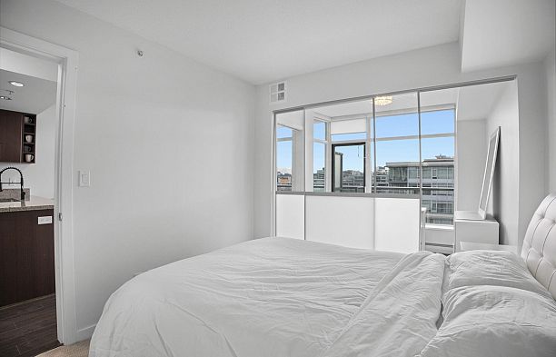 1405 168 W 1st Avenue False Creek