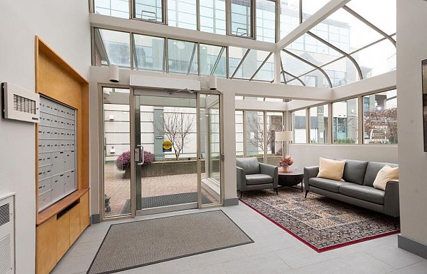 404 1502 Island Park Walk False Creek