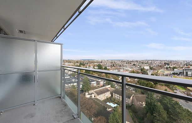 2105 433 SW Marine Drive Marpole