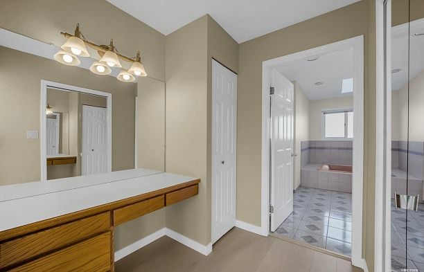 2445 W 19th Avenue Arbutus