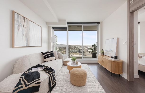 2105 433 SW Marine Drive Marpole