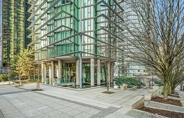 502 1331 W Georgia Street Coal Harbour