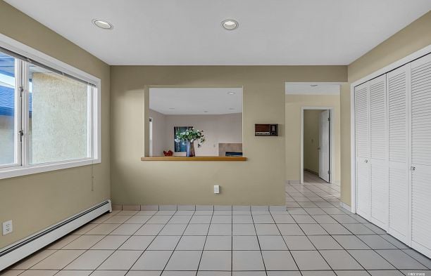 2445 W 19th Avenue Arbutus