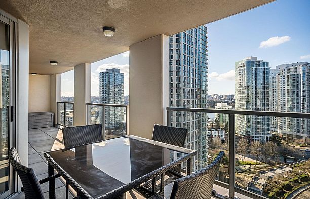 1903 989 Beatty Street Yaletown