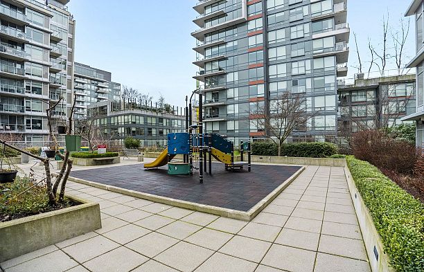 1405 168 W 1st Avenue False Creek