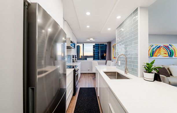 1501 1740 Comox Street West End VW