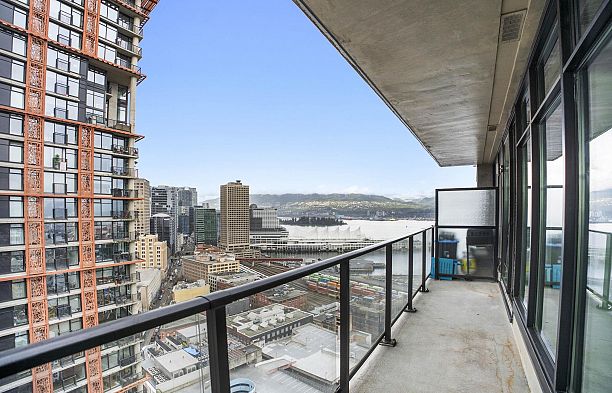 2808 108 W Cordova Street Downtown VW