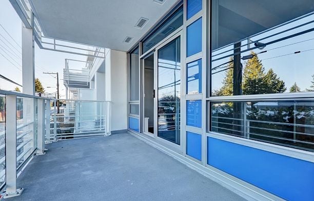 207 677 W 41ST AVENUE, Vancouver BC V5Z 3M4 Cambie