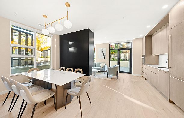 305 5212 Cambie Street Cambie