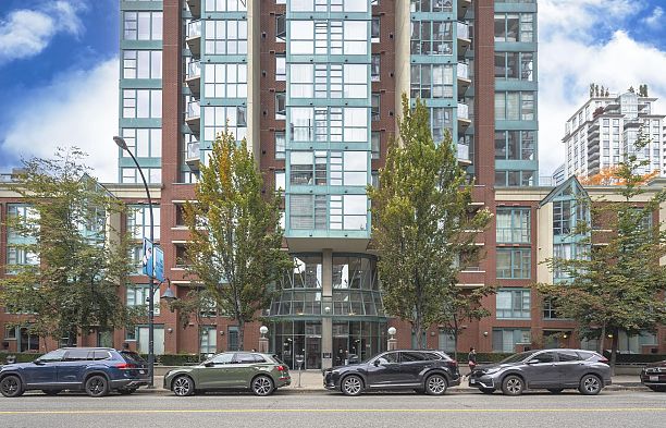 2010 939 Homer Street Yaletown