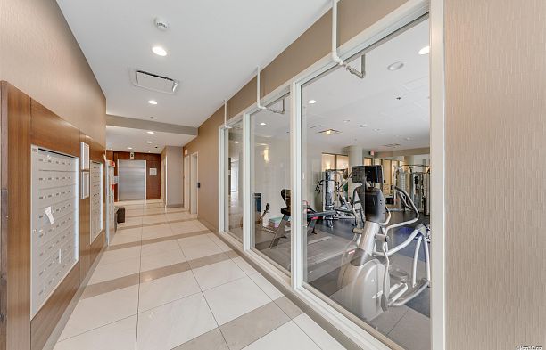 513 63 W 2nd Avenue False Creek