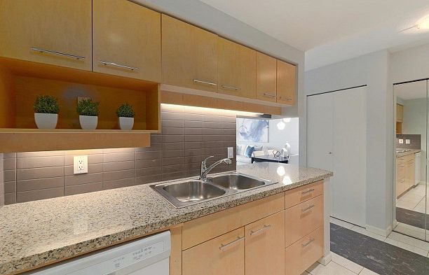 10A 199 Drake Street Yaletown