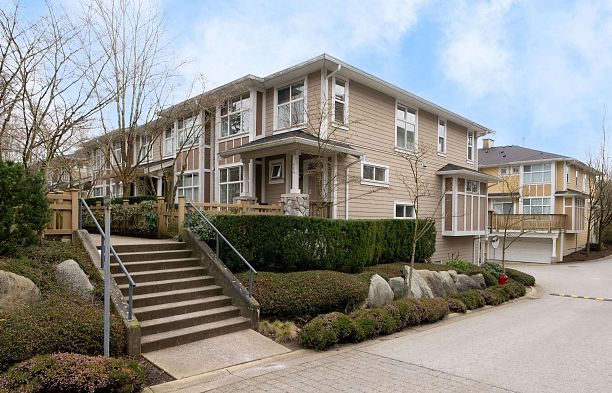 968 Westbury Walk South Cambie