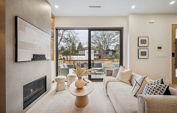 1 448 W 20th Avenue Cambie