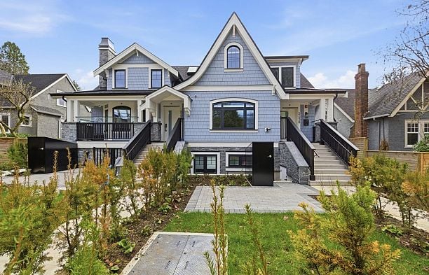 2438 W 49 Avenue S.W. Marine