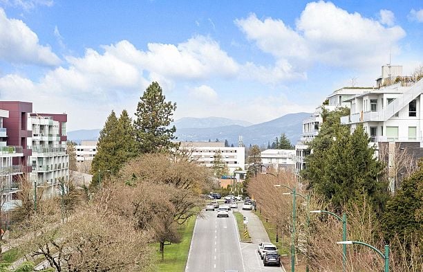 504 5212 Cambie Street Cambie