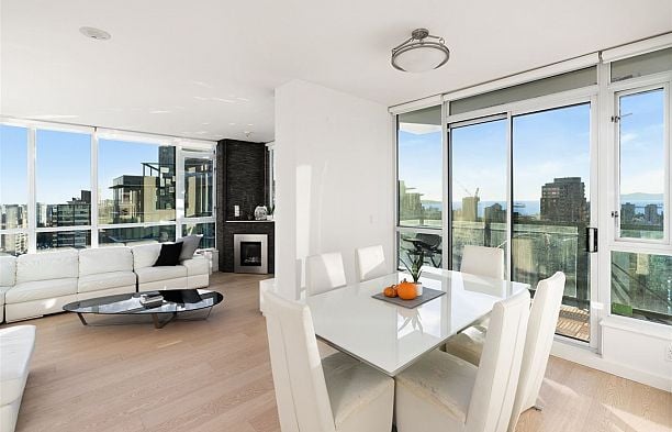 3501 1328 W Pender Street Coal Harbour