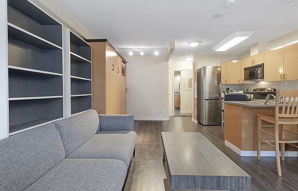 2010 939 Homer Street Yaletown