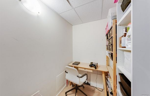 513 63 W 2nd Avenue False Creek