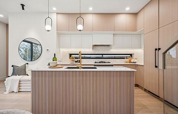 1 448 W 20th Avenue Cambie