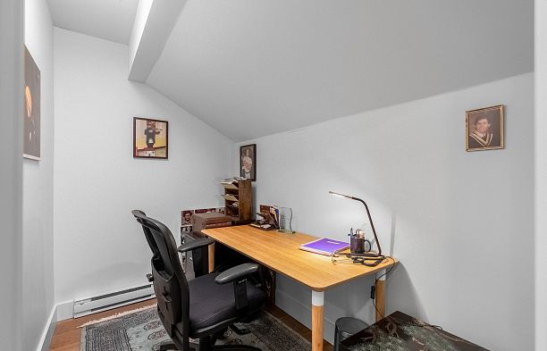 3993 Parkway Drive Quilchena