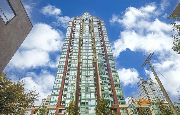 2010 939 Homer Street Yaletown