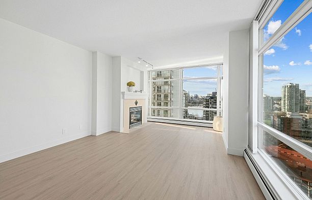 2106 1199 Marinaside Crescent Yaletown