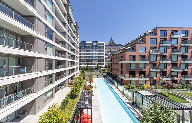 502 7228 Adera Street South Granville