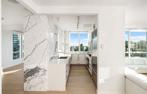 3501 1328 W Pender Street Coal Harbour