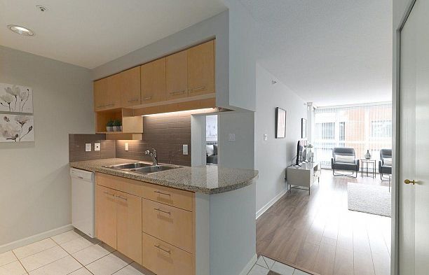 10A 199 Drake Street Yaletown