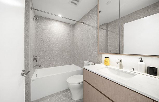 305 5212 Cambie Street Cambie