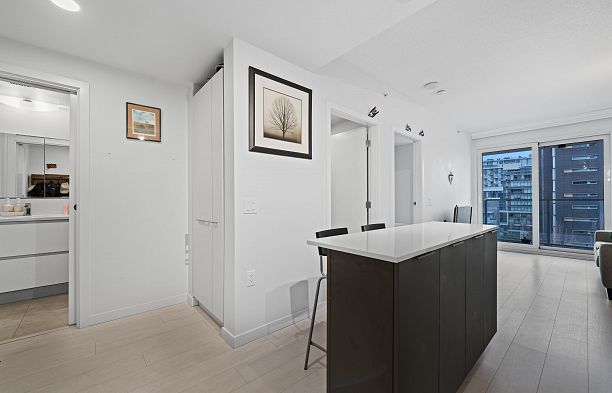 604 180 E 2nd Avenue Mount Pleasant VE