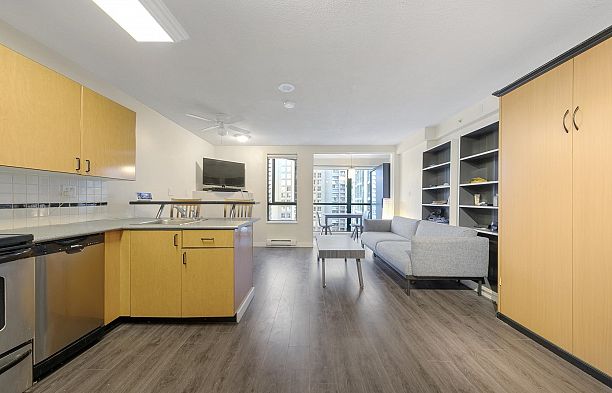 2010 939 Homer Street Yaletown