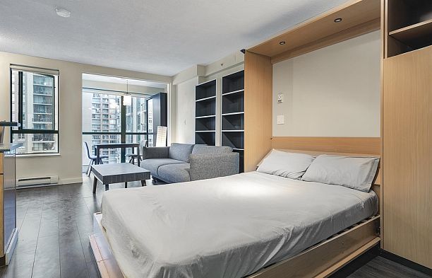 2010 939 Homer Street Yaletown